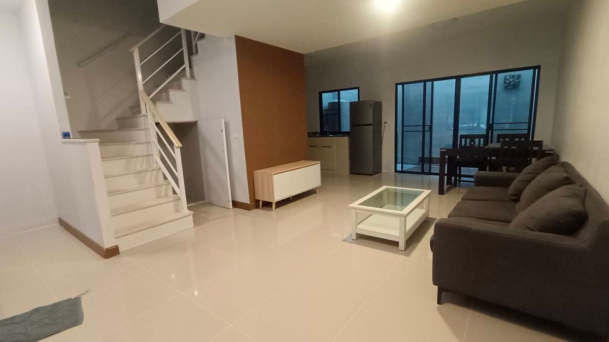 ให้เช่าทาวน์โฮมพัฒนาการ ศรีนครินทร์ : 🏡 ให้เช่าทาวน์โฮม The Connect สวนหลวง–อ่อนนุช  รีโนเวทใหม่✨ Pet Friendly เลี้ยงสัตว์ได้ 🐶🐱
