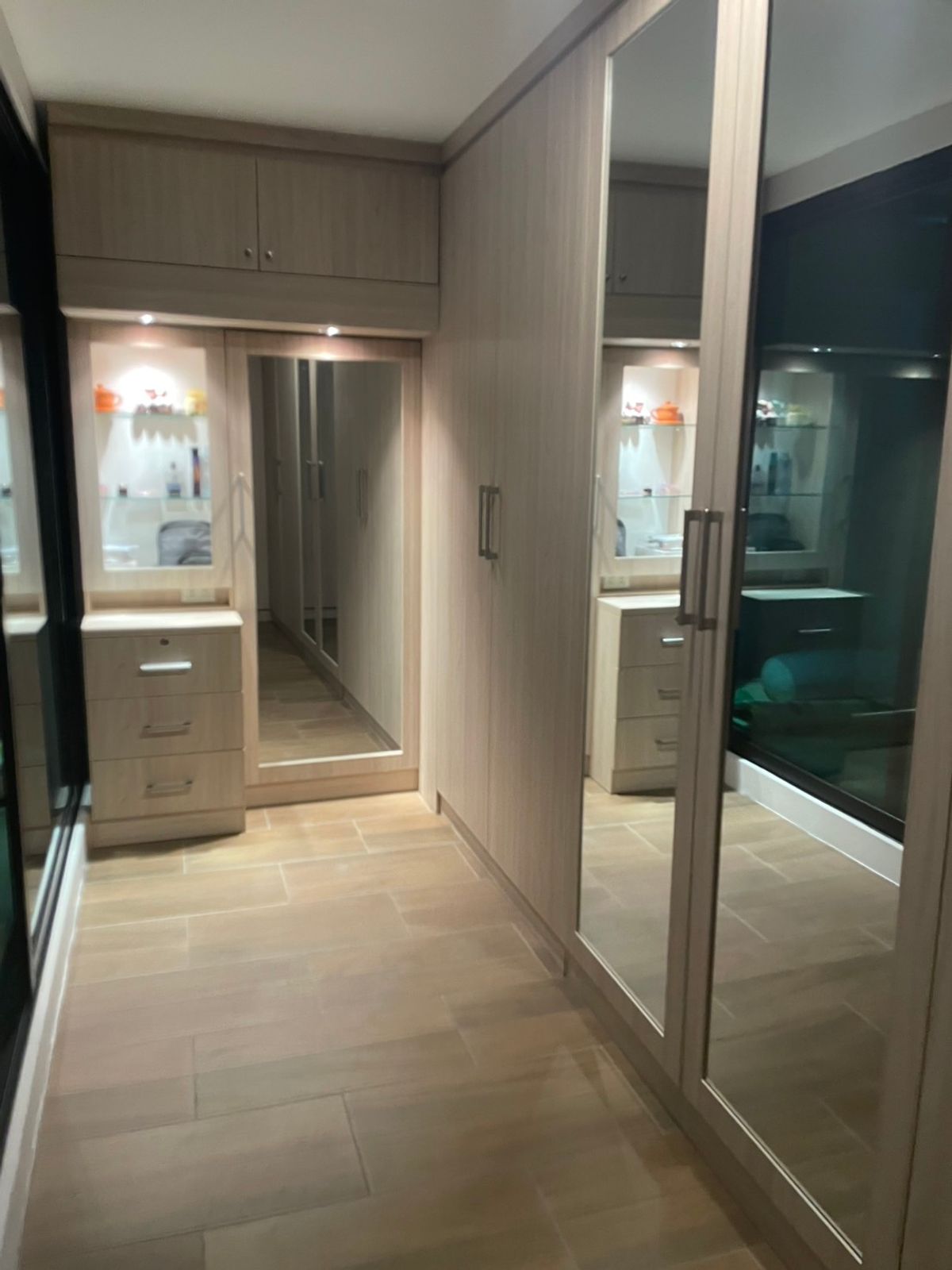 ขายบ้านลาดพร้าว101 แฮปปี้แลนด์ : Supalai Essence Ladprao (ศุภาลัย เอสเซ้นส์ ลาดพร้าว)