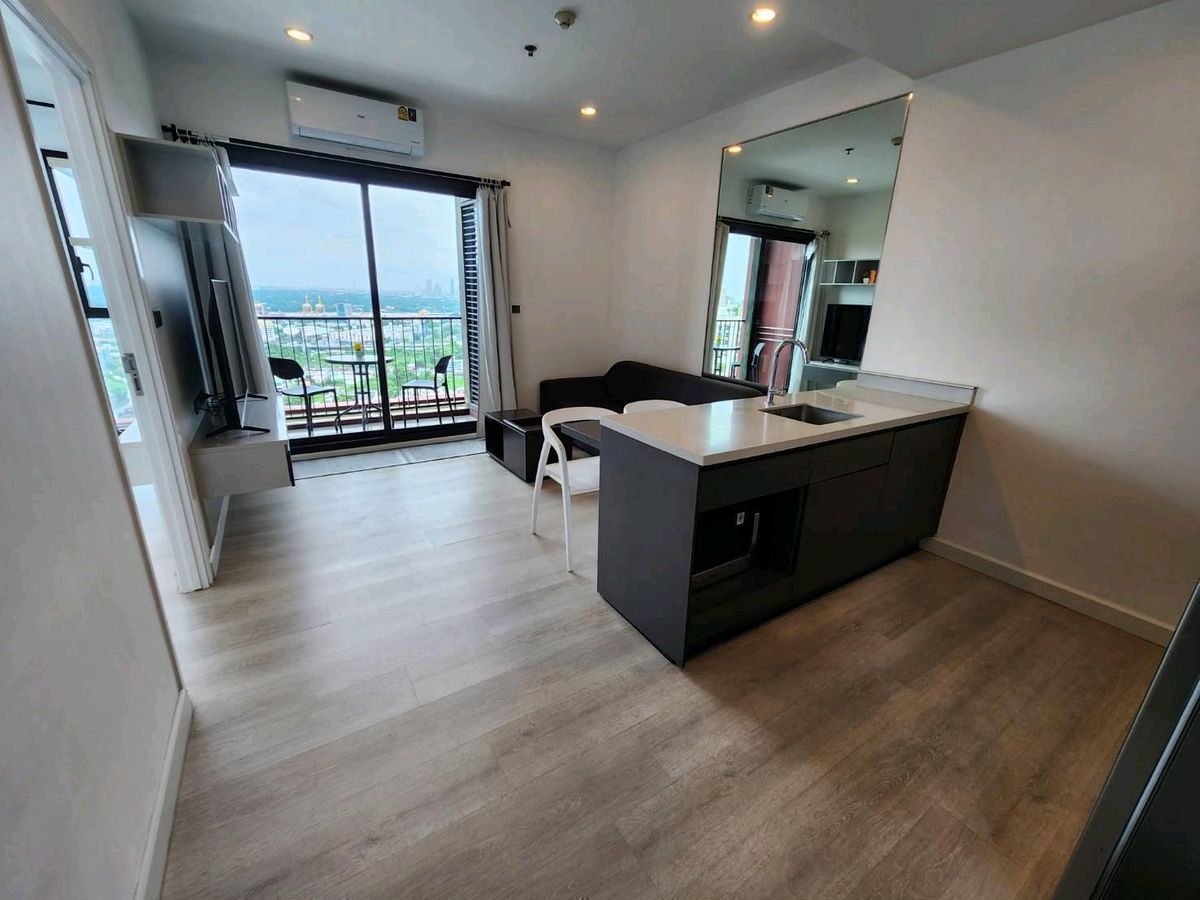ให้เช่าคอนโดอ่อนนุช อุดมสุข : Wyne Sukhumvit ห้องมุมชั้นสูง Top floor วิวแม่น้ำ พร้อมอยู่