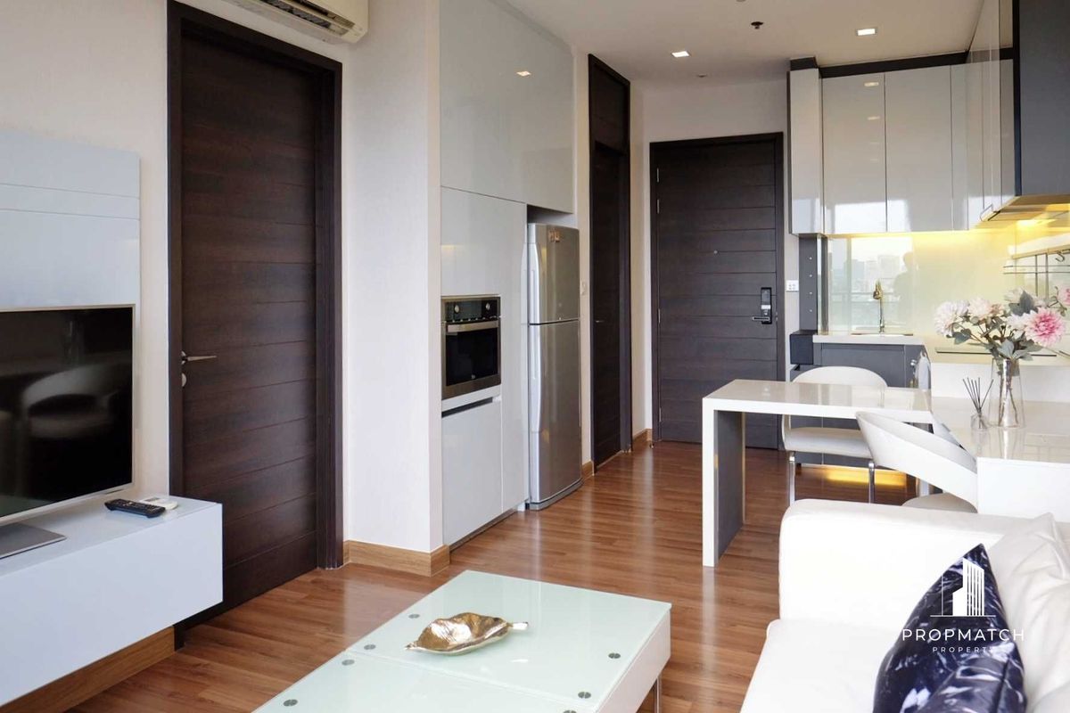ให้เช่าคอนโดรัชดา ห้วยขวาง : ✨Flash Deal ✨Ivy Ampio Ratchada ( 1Bed 1Bath 44SQM.) แต่งครบพร้อมอยู่ !! เพียง 28,000 บาทต่อเดือน Tel.0981315848 @propmatch