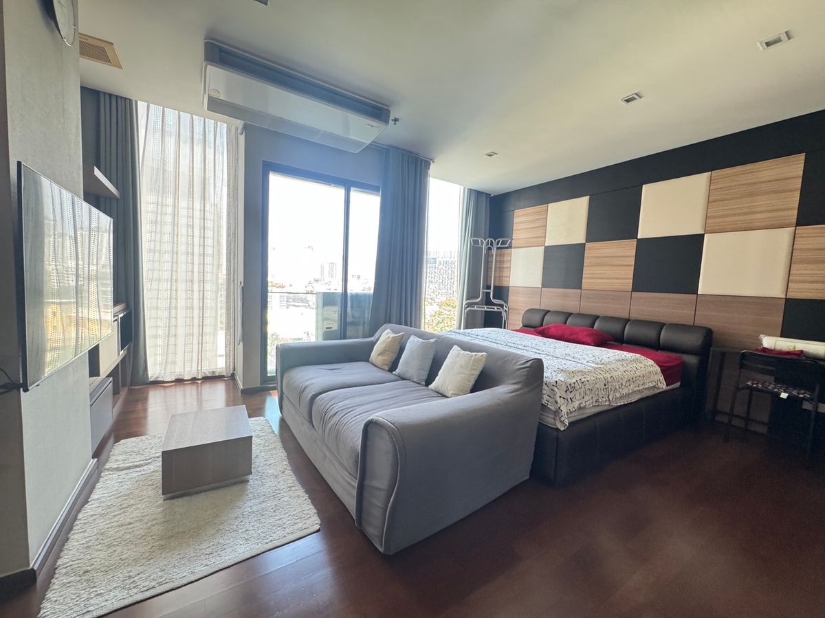 ให้เช่าคอนโดสุขุมวิท อโศก ทองหล่อ : Noble Remix for rent 18,000 baht 44sqm  ให้เช่าด่วนราคาดีที่สุดในตึก
