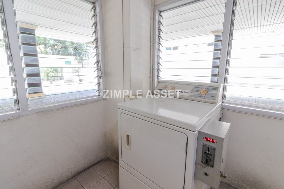 For RentWitthayu, Chidlom, Langsuan, Ploenchit : Line ID: @zimple_asset Apartment - condo style in Soi Nai Lert, Wireless Road. Spacious room, fully furnished, with fitness center and swimming pool. Pet friendly.🐶 Conveniently to transportation.