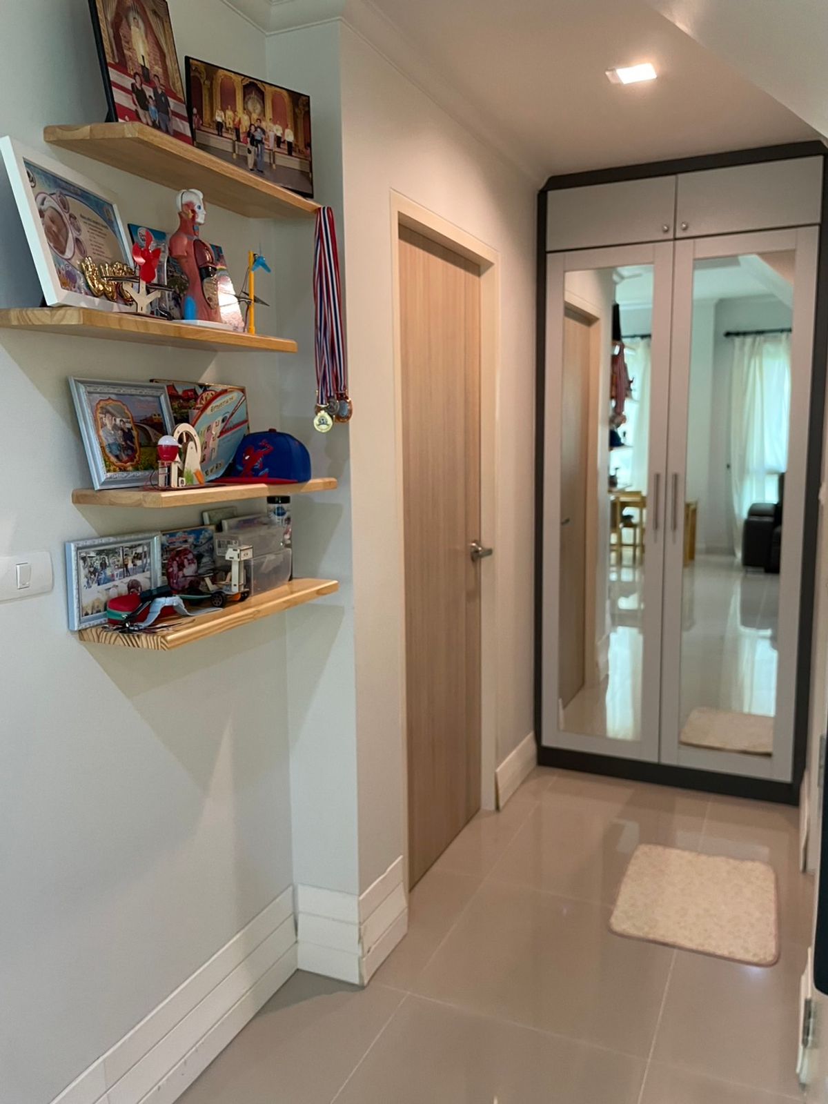 ขายบ้านลาดพร้าว101 แฮปปี้แลนด์ : Supalai Essence Ladprao (ศุภาลัย เอสเซ้นส์ ลาดพร้าว)