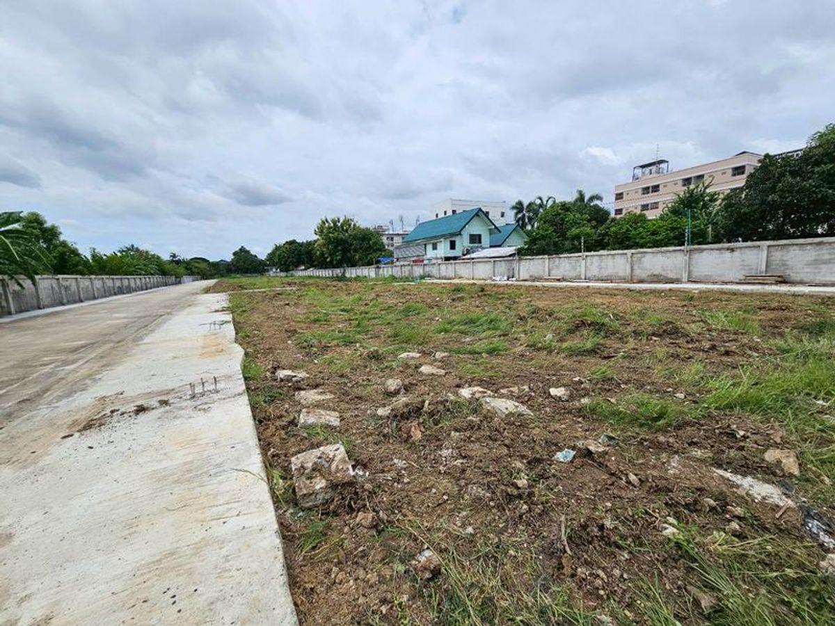 ให้เช่าโกดังนวมินทร์ รามอินทรา : ให้เช่า โกดัง สร้างใหม่ 960 ตร.ม. รามอินทรา – มีนบุรี ใกล้รถไฟฟ้า แขวงมีนบุรี เขตมีนบุรี กรุงเทพมหานคร 