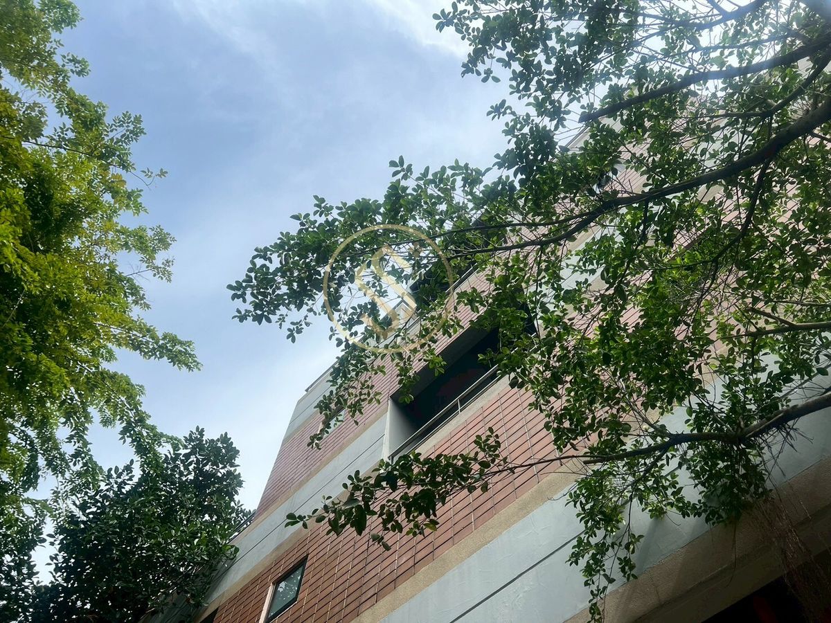 For SaleHotel&Apartment BusinessAri,Anusaowaree : Urgent sale, luxury apartment in the heart of Ari 300 square wah, 3,100 square meters, amount 15 rooms