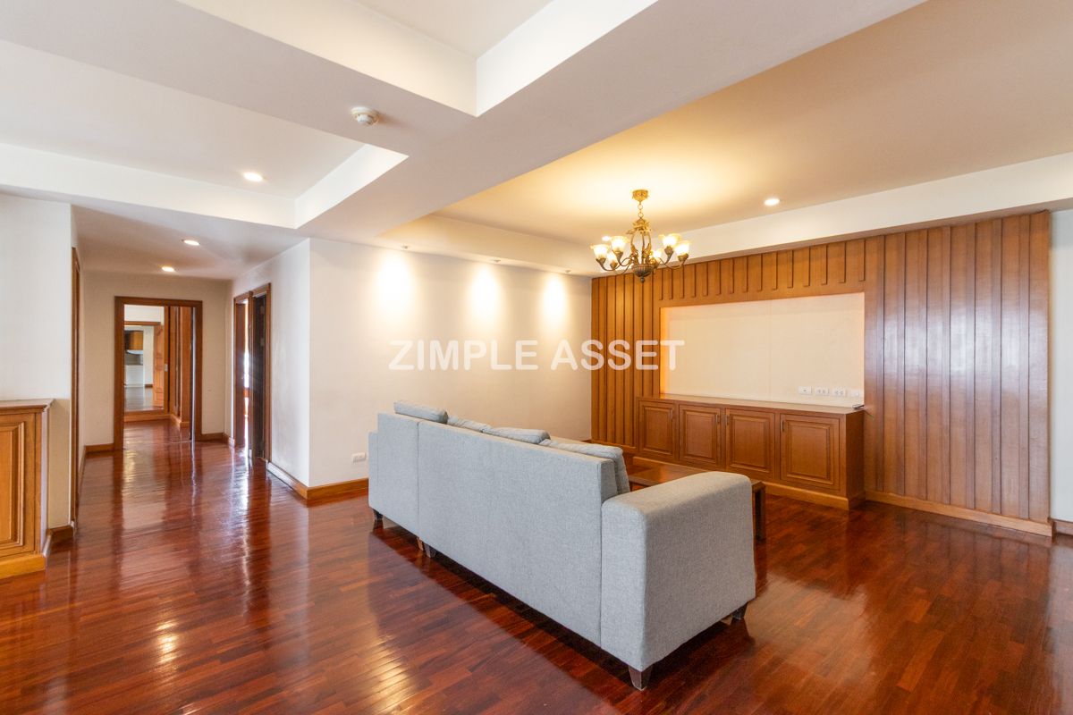 For RentWitthayu, Chidlom, Langsuan, Ploenchit : Line ID: @zimple_asset Apartment - condo style in Soi Nai Lert, Wireless Road. Spacious room, fully furnished, with fitness center and swimming pool. Pet friendly.🐶 Conveniently to transportation.