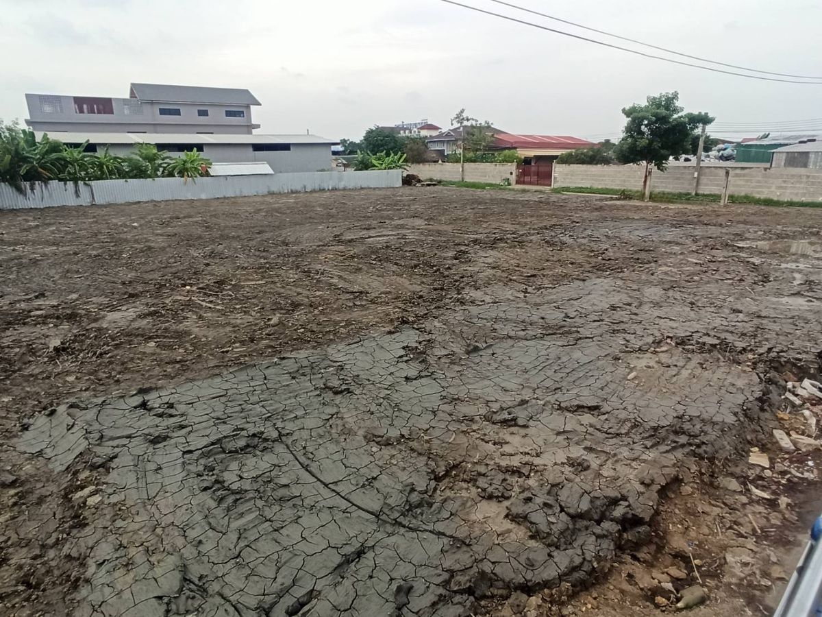 For SaleWarehouseRathburana, Suksawat : Owner sells by themselves - land on the Pracha Uthit Expressway Road - Thung Khru