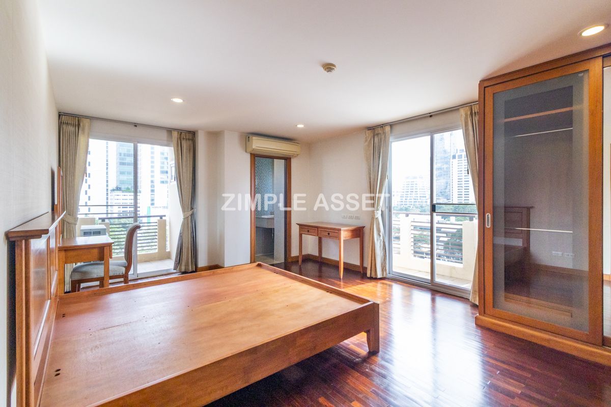 For RentWitthayu, Chidlom, Langsuan, Ploenchit : Line ID: @zimple_asset Apartment - condo style in Soi Nai Lert, Wireless Road. Spacious room, fully furnished, with fitness center and swimming pool. Pet friendly.🐶 Conveniently to transportation.