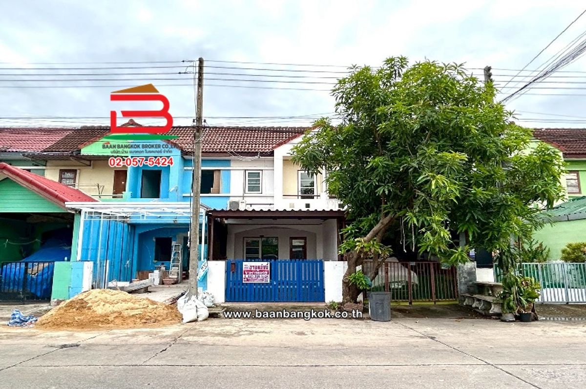 For SaleTownhomePathum Thani,Rangsit, Thammasat : Townhouse Suphalak Lukka-Khlong 7, area 16 sq.w. (Soi Municipality, near Chatchawan Khlong 7 Market), Lam Luk Ka Subdistrict, Lam Luk Ka District, Pathum Thani