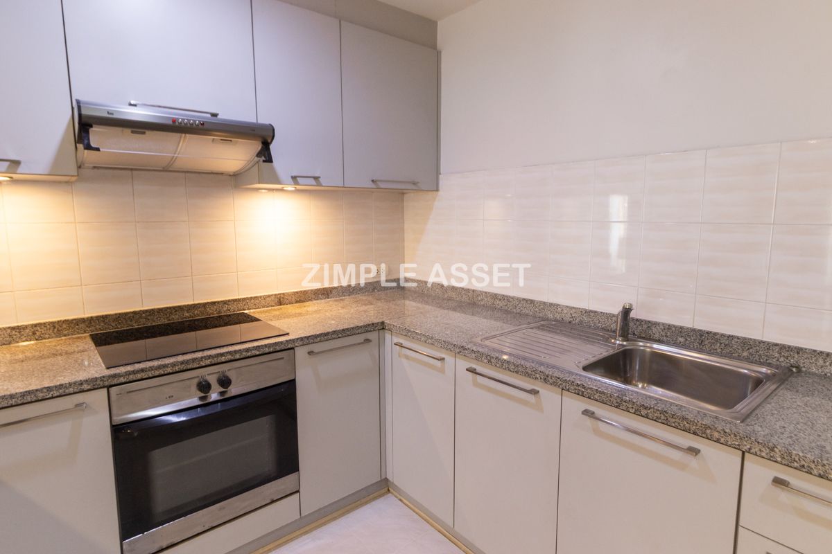 For RentWitthayu, Chidlom, Langsuan, Ploenchit : Line ID: @zimple_asset Apartment - condo style in Soi Nai Lert, Wireless Road. Spacious room, fully furnished, with fitness center and swimming pool. Pet friendly.🐶 Conveniently to transportation.