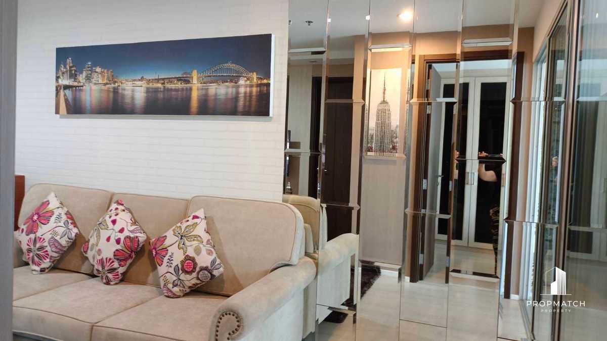 ให้เช่าคอนโดสาทร นราธิวาส : ✨Flash Deal ✨RHYTHM Sathorn - Naratiwas( 1Bed 1Bath 38SQM.) แต่งครบพร้อมอยู่ !! เพียง 19,000 บาทต่อเดือน Tel.0981315848 @propmatch