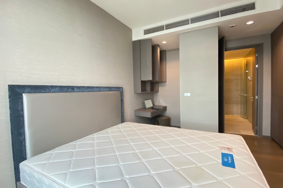 For SaleCondoSathorn, Narathiwat : 🔥 For Sale !!🔥 Code C20230900614..........The Diplomat Sathorn, 1 bedroom, 1 bathroom, high floor 19++, furnished, SELL AT LOSSl!!📣📣