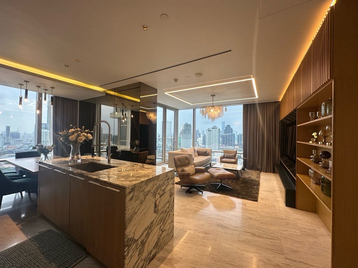 ให้เช่าคอนโดสาทร นราธิวาส : Rental : Four seasons private residence , 2 bedroom 3 bathroom , Size 115 S.qm , 24th Floor 
