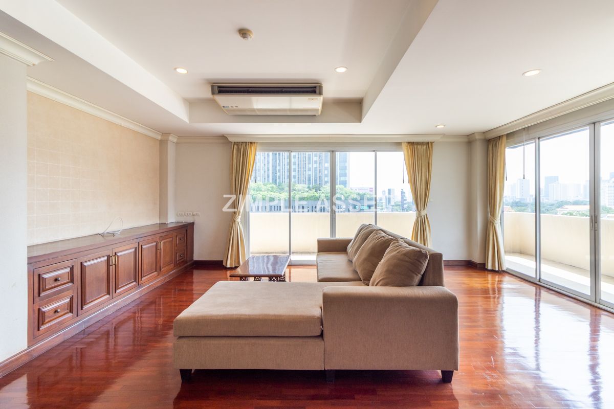For RentWitthayu, Chidlom, Langsuan, Ploenchit : Line ID: @zimple_asset Apartment - condo style in Soi Nai Lert, Wireless Road. Spacious room, fully furnished, with fitness center and swimming pool. Pet friendly.🐶 Conveniently to transportation.