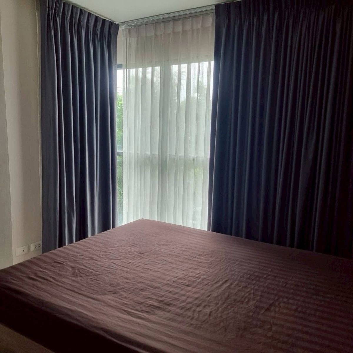 คอนโดบางนา แบริ่ง ลาซาล : Aspen Condo Lasalle – 5 mins to MRT Sri Lasalle 

Type: 1 Bedroom / 1 Bathroom
Size: 35 Sq.m
Floor: 3rd (Corner unit with pool view)
Rent: 12,000 THB/month
Sale Price: 2,400,000 THB

Fully furnished & Ready to move in