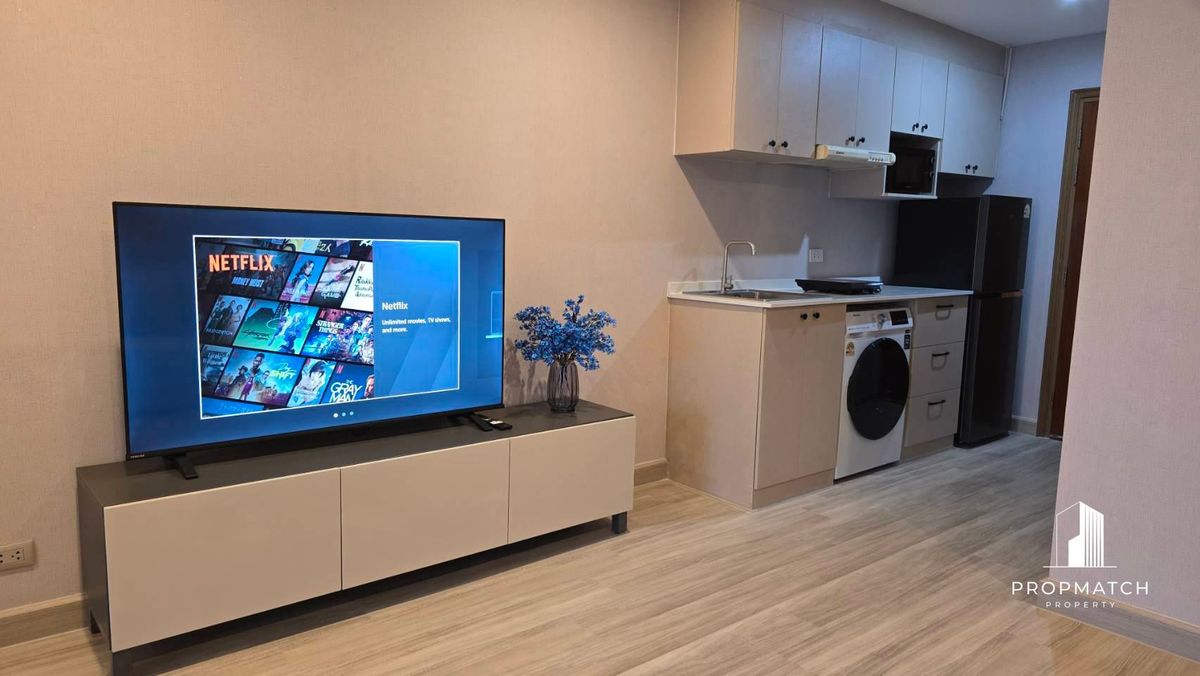 ให้เช่าคอนโดนานา : ✨Flash Deal ✨Sukhumvit Suite Sukhumvit 13( 1Bed 1Bath 40SQM.) แต่งครบพร้อมอยู่ !! เพียง 19,000 บาทต่อเดือน Tel.0981315848 @propmatch