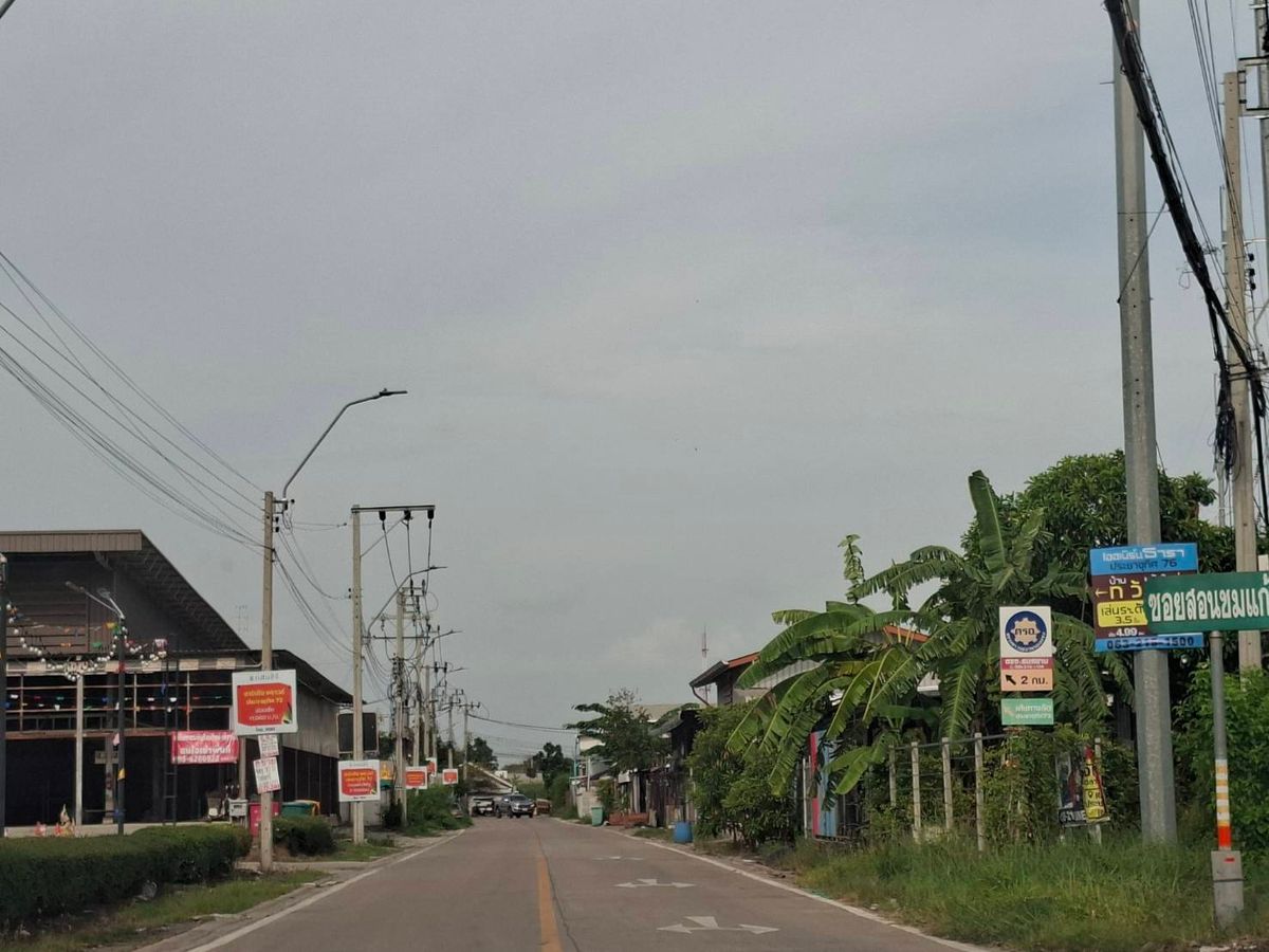 For SaleWarehouseRathburana, Suksawat : Owner sells by themselves - land on the Pracha Uthit Expressway Road - Thung Khru