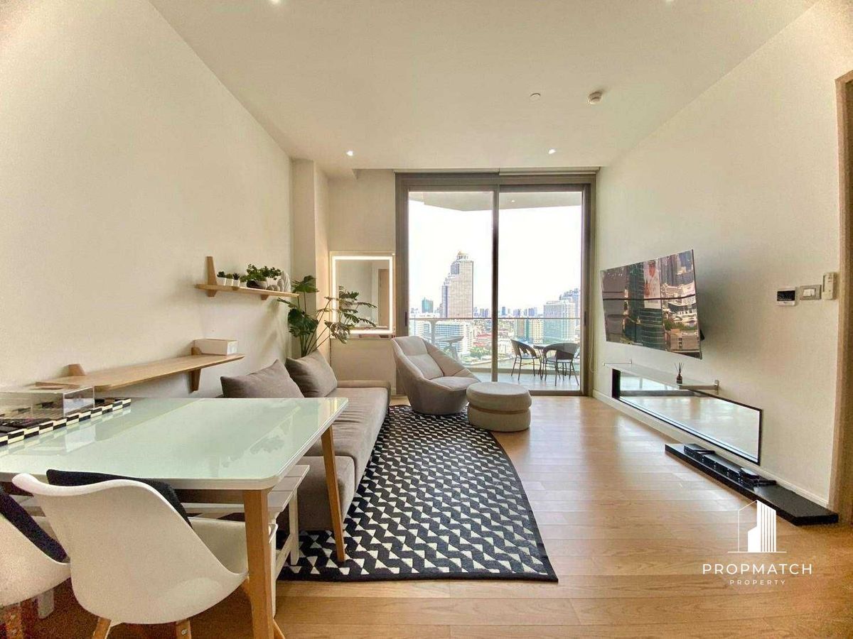 ให้เช่าคอนโดวงเวียนใหญ่ เจริญนคร : ✨Flash Deal ✨Magnolias waterfront residences( 1Bed 1Bath 61SQM.) แต่งครบพร้อมอยู่ !! เพียง 65,000 บาทต่อเดือน Tel.0981315848 @propmatch