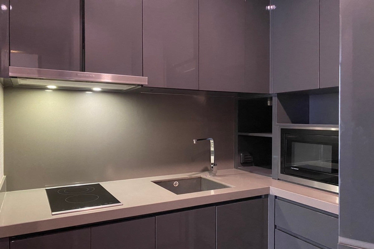 For SaleCondoSathorn, Narathiwat : 🔥 For Sale !!🔥 Code C20230900614..........The Diplomat Sathorn, 1 bedroom, 1 bathroom, high floor 19++, furnished, SELL AT LOSSl!!📣📣