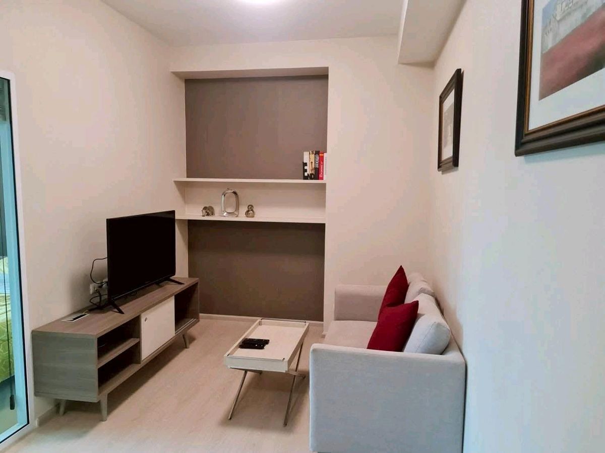 ให้เช่าคอนโดรัชดา ห้วยขวาง : #FOR RENT# 出租   And Sall
Chapter one eco ratchada 
45.68 ตรม. 22,000.-