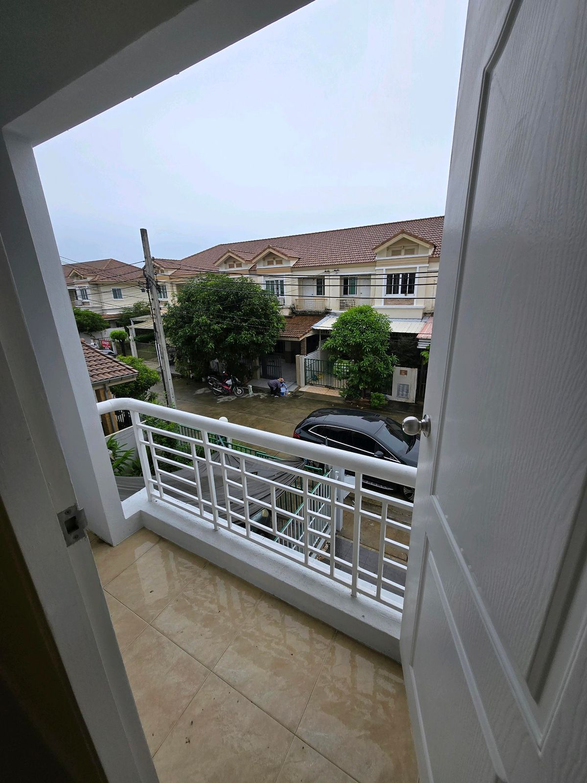 ขายทาวน์โฮมบางแค เพชรเกษม : ขายบ้านแฝดบางแวก พุทธมณฑล สาย1 รีโนเวทใหม่หลังมุม สวย พร้อมอยู่ ทำเลดี ใกล้ MRT เพชรเกษม48