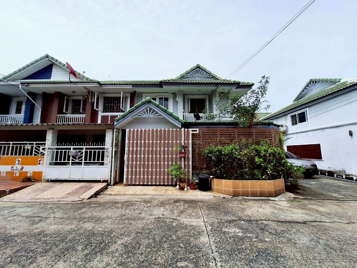For SaleTownhomePathum Thani,Rangsit, Thammasat : Ban Pruksa 12, Rangsit-Khlong 3, Liab Khlong Sam Soi 3/4, Khlong Sam Subdistrict, Khlong Luang District Pathum Thani Province