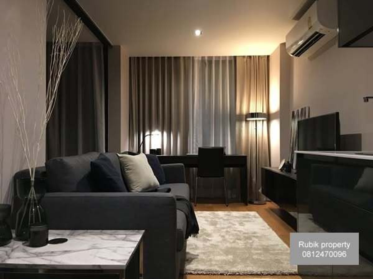 ขายคอนโดสยาม จุฬา สามย่าน : 🏙️ FOR SALE ONLY – Private Living✨ Altitude Samyan–Silom – Fully Furnished Condo (RB1074)