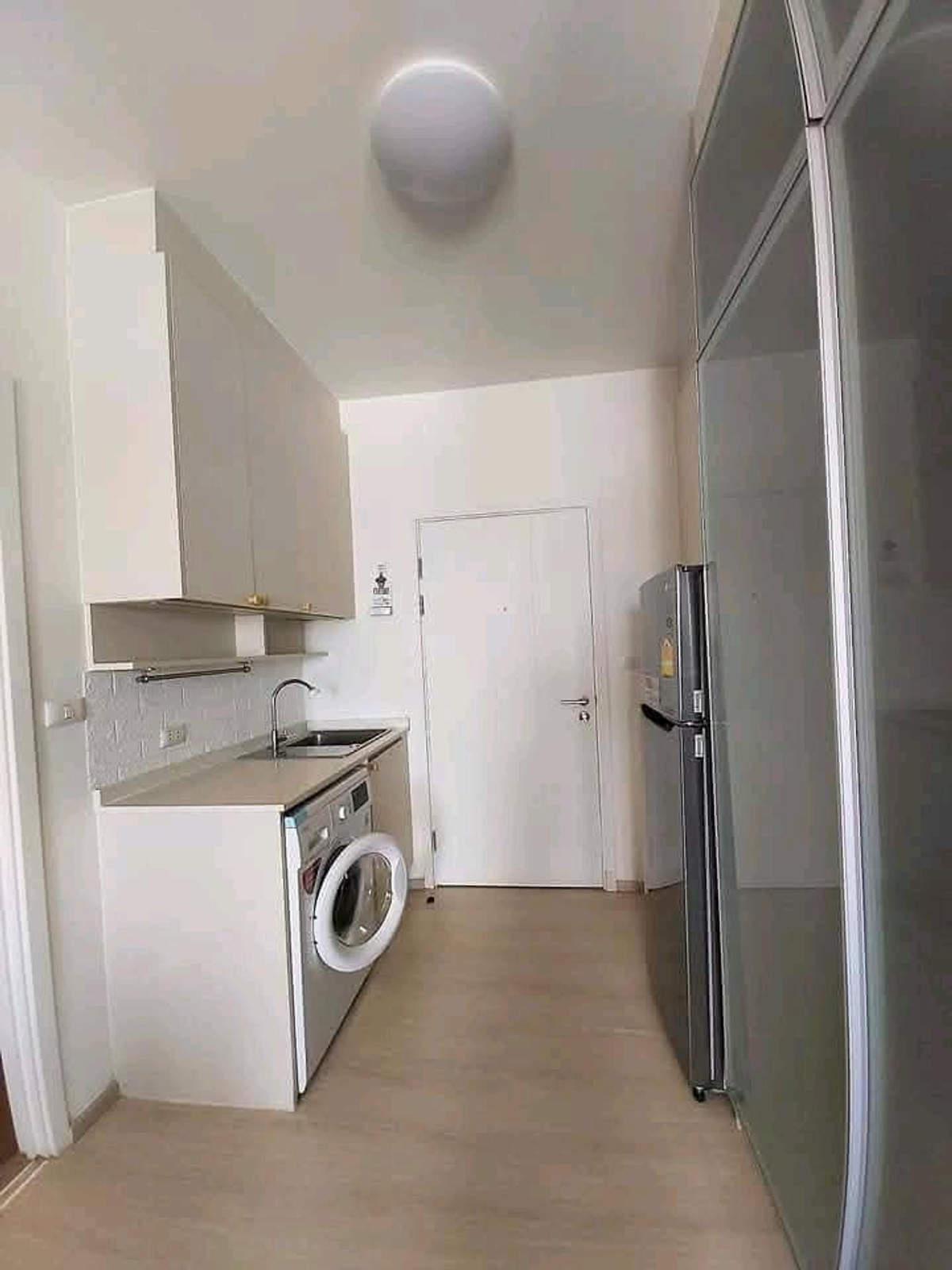 ให้เช่าคอนโดรัชดา ห้วยขวาง : 🔴11,000฿🔴 𝐂𝐡𝐚𝐩𝐭𝐞𝐫 𝐎𝐧𝐞 𝐄𝐜𝐨 𝐑𝐚𝐭𝐜𝐡𝐚𝐝𝐚-𝐇𝐮𝐚𝐢𝐤𝐰𝐚𝐧𝐠┃แชปเตอร์วัน อีโค รัชดา - ห้วยขวาง ✅ ใกล้ MRT ห้วยขวาง ยินดีบริการ🙏สนใจทัก 𝙇𝙄𝙉𝙀 มานะคะ (ตอบไวมาก):​📱 รหัสทรัพย์​ 6904-0503📱: ไอดีไลน์:@bbcondo88