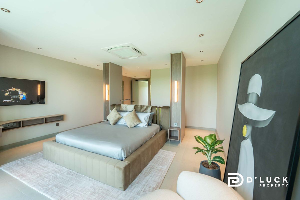 ขายพัทยา บางแสน ชลบุรี สัตหีบ : Luxury pool villa in pattaya for sale 