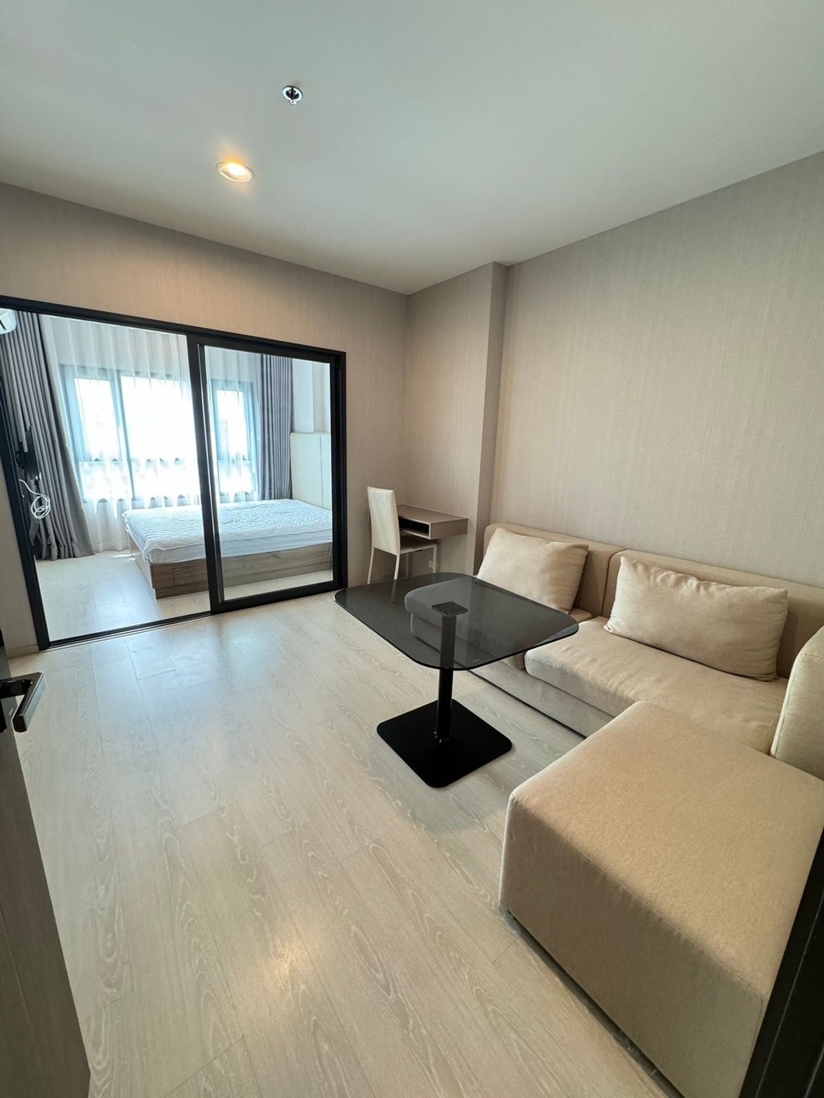 CondoThaphra, Talat Phlu, Wutthakat : Rent Aodio Tha Phra Interchange 🛋️ Special big room (60 meters away from the MRT station) selling 3.45 million