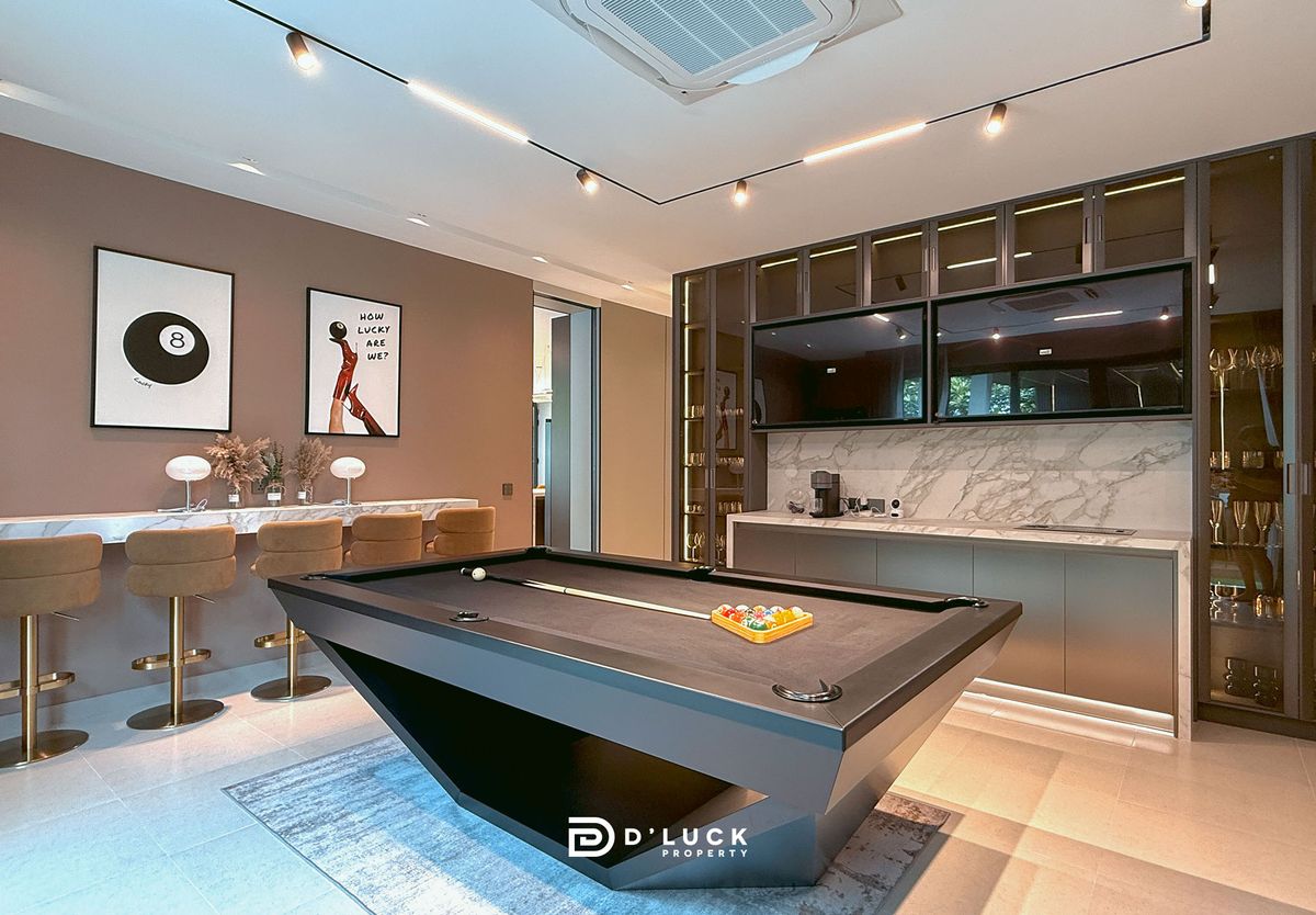 ขายพัทยา บางแสน ชลบุรี สัตหีบ : Luxury pool villa in pattaya for sale 