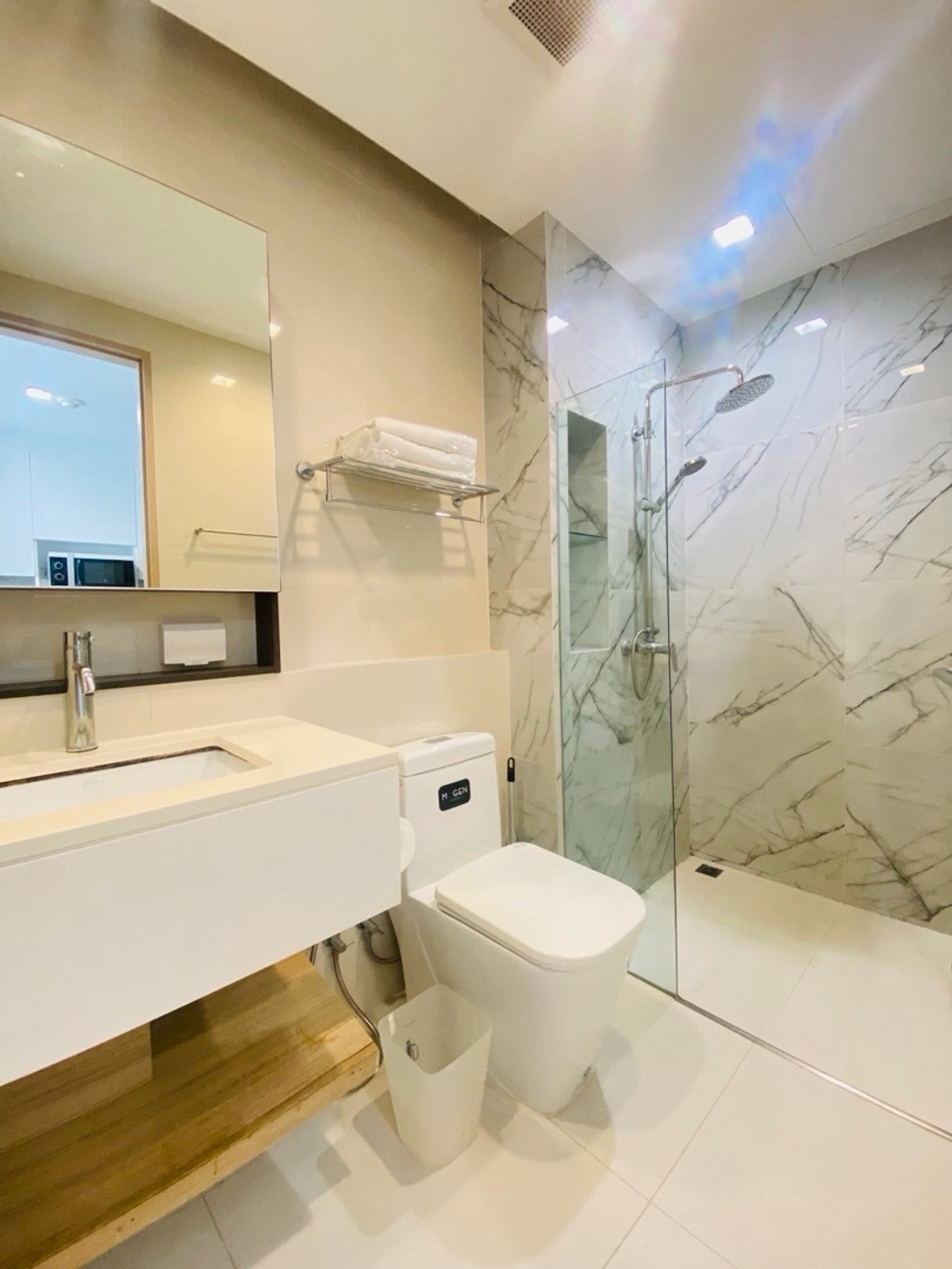 ขายคอนโดพระราม 9 เพชรบุรีตัดใหม่ RCA : AQ Alix Residence Soonvijai ขายเพียง 3 ล้านบาท เท่านั้น