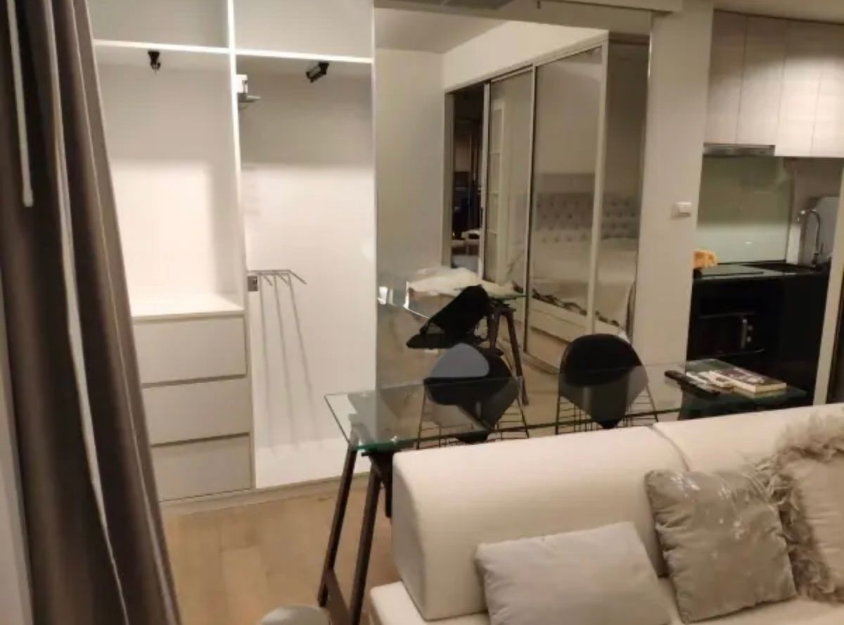 ขายคอนโดอารีย์ อนุสาวรีย์ : รหัสทรัพย์ Som1028 ขาย Siamese Ratchakru