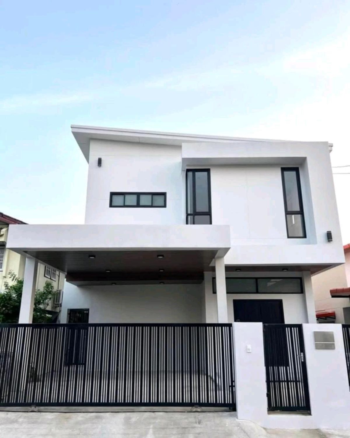 ขายบ้านบางนา แบริ่ง ลาซาล : AN : 011
🔥🔥ขายด่วน บ้านเดี่ยว Bangna Villa Village🔥🔥