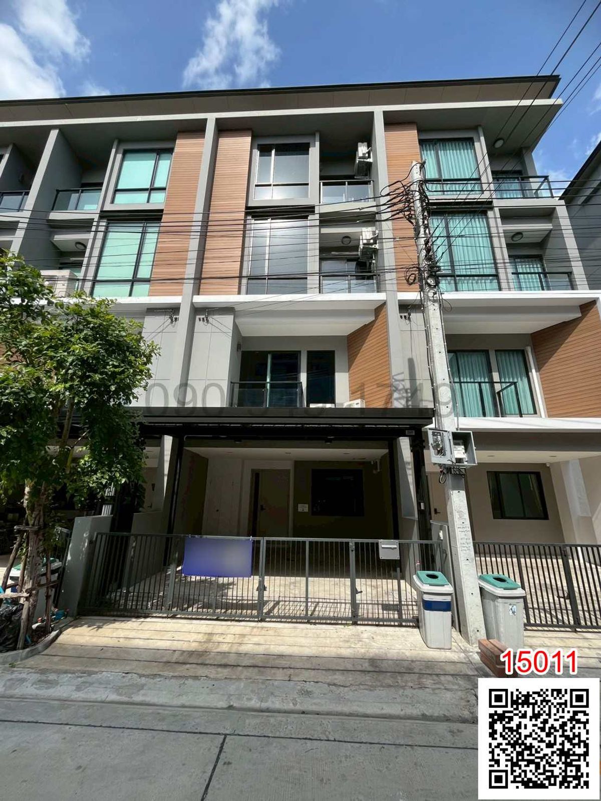 ให้เช่าทาวน์โฮมนวมินทร์ รามอินทรา : เช่า ทาวน์โฮม 3.5 ชั้น Premium Place พหลโยธิน-รามอินทรา บ้านหลังมุม 