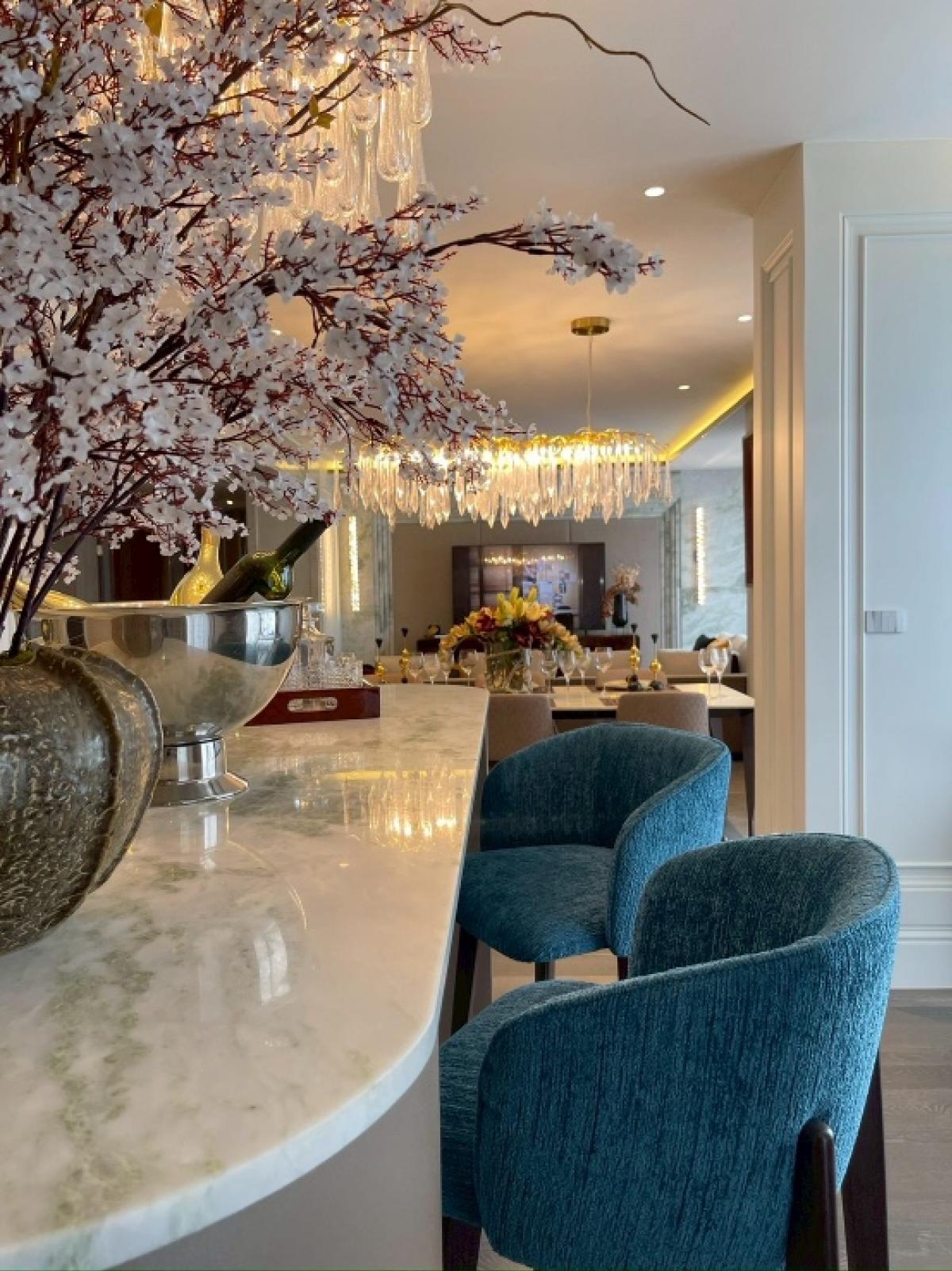 ขายคอนโดคลองเตย กล้วยน้ำไท : 🏙️✨เปิดจอง Branded Residence Coco Parc ห้อง Penthouse – หรูหราระดับเวิลด์คลาส ติด MRT ใช้ชีวิตเหนือระดับ 3/4 Bed 256.37 ตร.ม ราคา 79 MB !