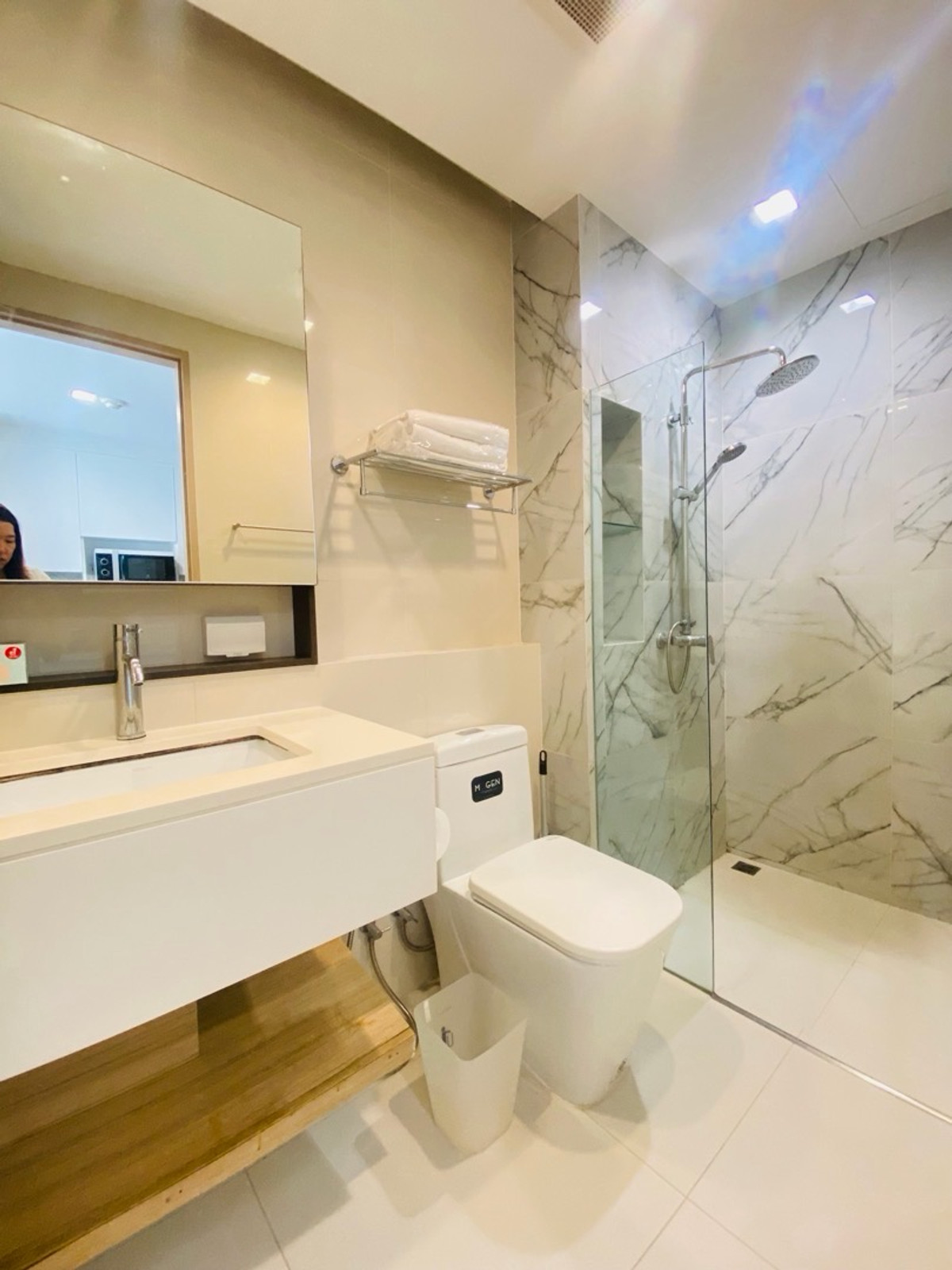 ขายคอนโดพระราม 9 เพชรบุรีตัดใหม่ RCA : AQ Alix Residence Soonvijai ขายเพียง 3 ล้านบาท เท่านั้น