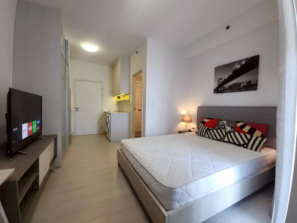 For RentCondoRatchadapisek, Huaikwang, Suttisan : 🔴11,000฿🔴 𝐂𝐡𝐚𝐩𝐭𝐞𝐫 𝐎𝐧𝐞 𝐄𝐜𝐨 𝐑𝐚𝐭𝐜𝐡𝐚𝐝𝐚-𝐇𝐮𝐚𝐢𝐤𝐰𝐚𝐧𝐠┃Chapter One Eco Ratchada - Huai Khwang ✅ near MRT Huai Khwang. Happy to serve you. If interested, talk to us. 𝙇𝙄𝙉𝙀 is here (very quick response):​📱 Property code​ 6901-1608📱: Line ID:@bbcondo88