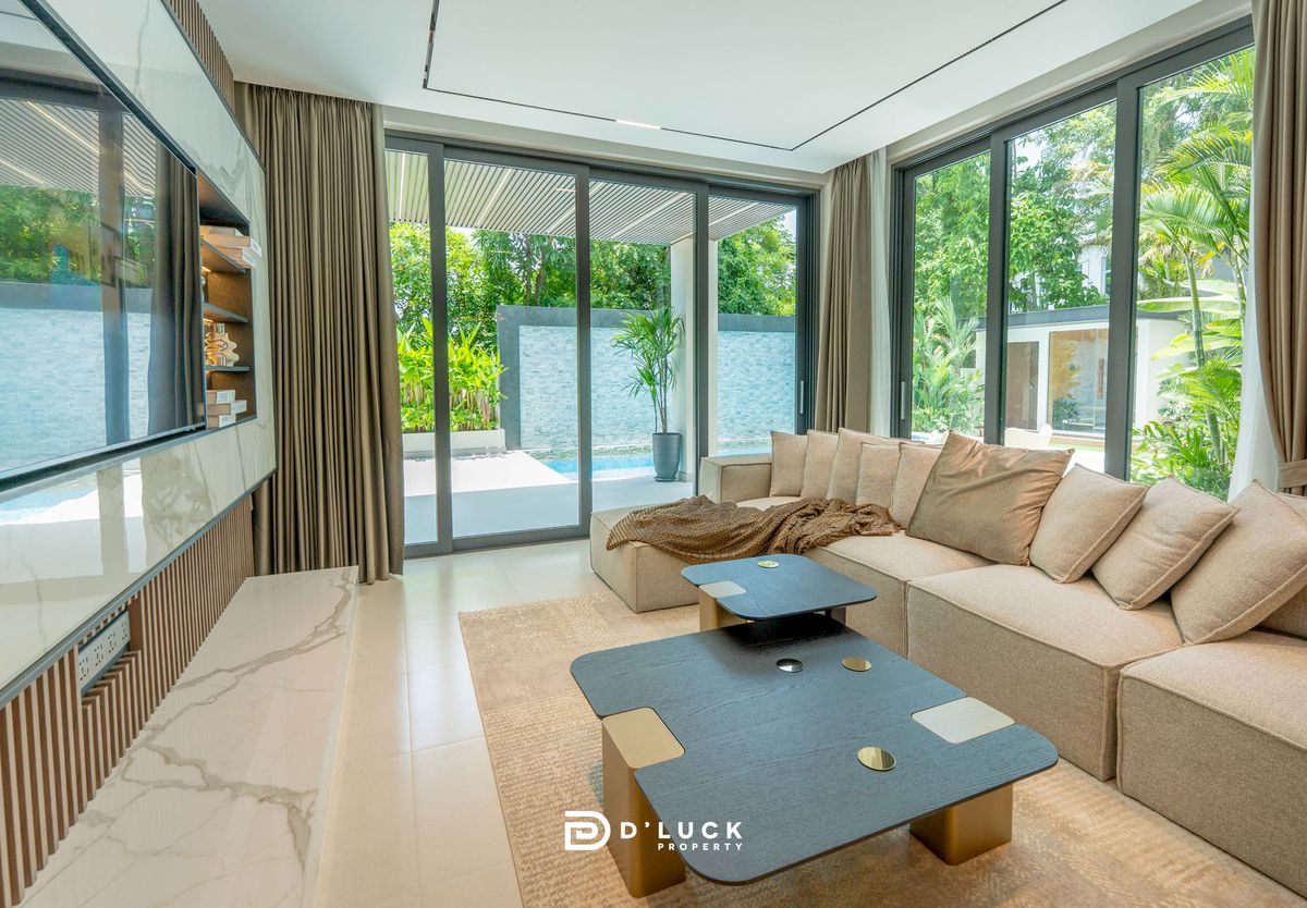 ขายพัทยา บางแสน ชลบุรี สัตหีบ : Luxury pool villa in pattaya for sale 