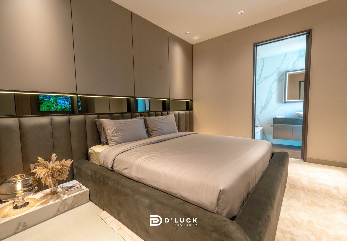 ขายพัทยา บางแสน ชลบุรี สัตหีบ : Luxury pool villa in pattaya for sale 