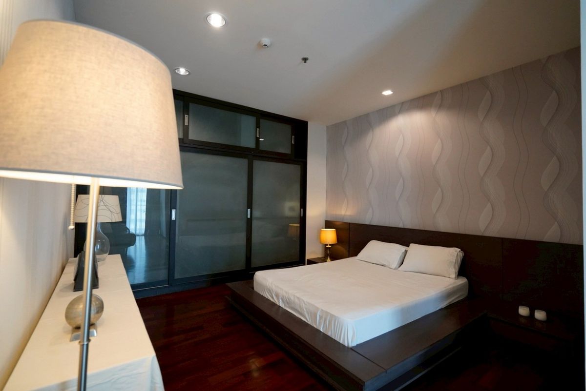 ให้เช่าคอนโดสุขุมวิท อโศก ทองหล่อ : Condo for rent : Noble Ora((  thonglor   station )) MK-02  line @livingbkk