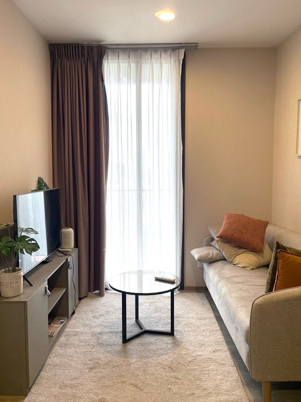 ให้เช่าคอนโดสุขุมวิท อโศก ทองหล่อ : OKA HAUS high floor & unblockview 📍Special price 