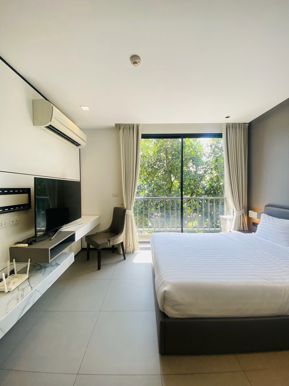 ขายคอนโดพระราม 9 เพชรบุรีตัดใหม่ RCA : AQ Alix Residence Soonvijai ขายเพียง 3 ล้านบาท เท่านั้น