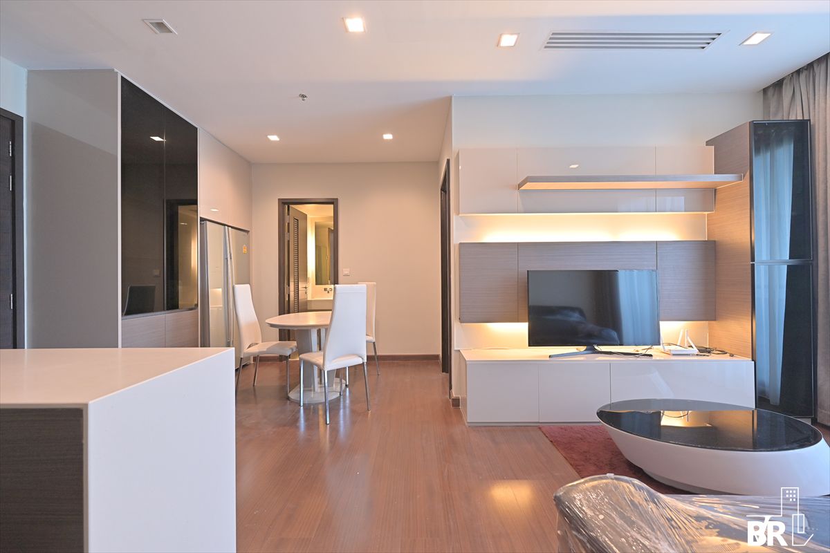 ให้เช่าคอนโดรัชดา ห้วยขวาง : 🔥Condo Ivy Ampio - Best price 50k/month, 2B2B  76 sq.m. near MRT, prime area - by Loft