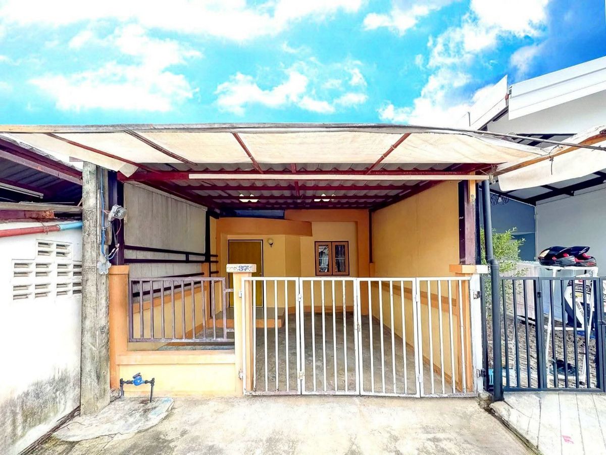 For SaleTownhomePathum Thani,Rangsit, Thammasat : Ban Thanaphon for sale, Khlong 7, area 17. 2 square wah, 2 bedrooms, Lam Phak Kood Subdistrict, Thanyaburi District, Pathum Thani Province