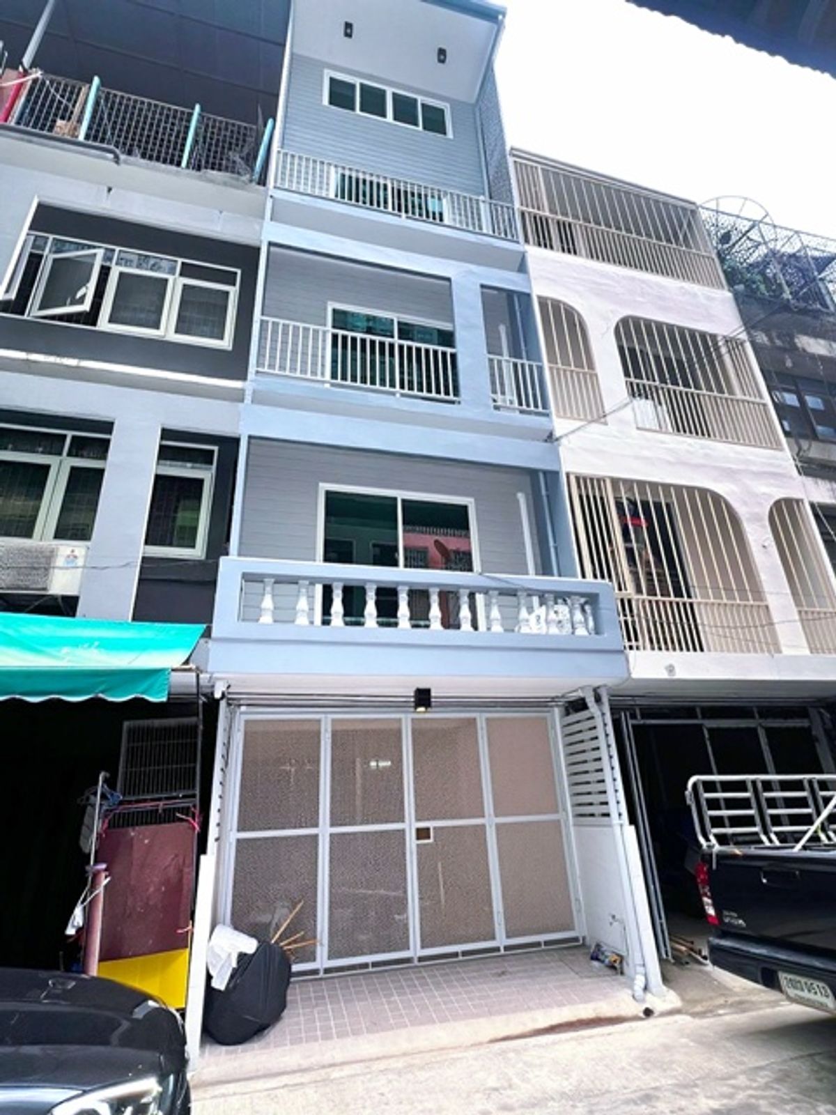 ให้เช่าอาคารพาณิชย์อ่อนนุช อุดมสุข : สุขุมวิท89-97 BTSอ่อนนุช 900ม.ให้เช่าอาคารพาณิชย์ 5 ชั้น 19 ตร.วา. 369 ตร.ม. เซ็นจูรี่ สุขุมวิท 900 ม. ถ. สุขุมวิท