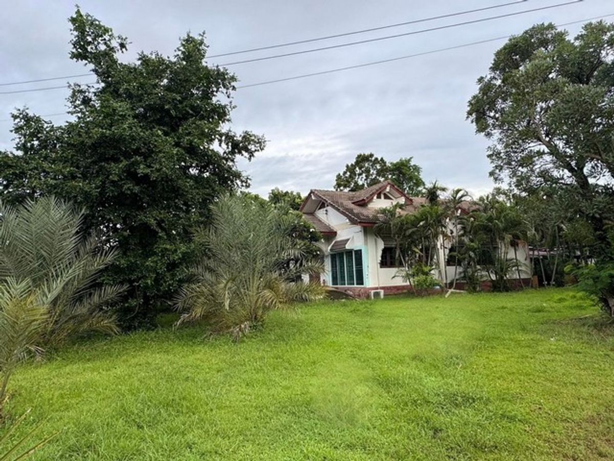 For SaleHousePhitsanulok : [Sell] Secondhand house + land 753 sq.m. | Samo Khae Phitsanulok | next to 2 side roads | corner | 5.5 million