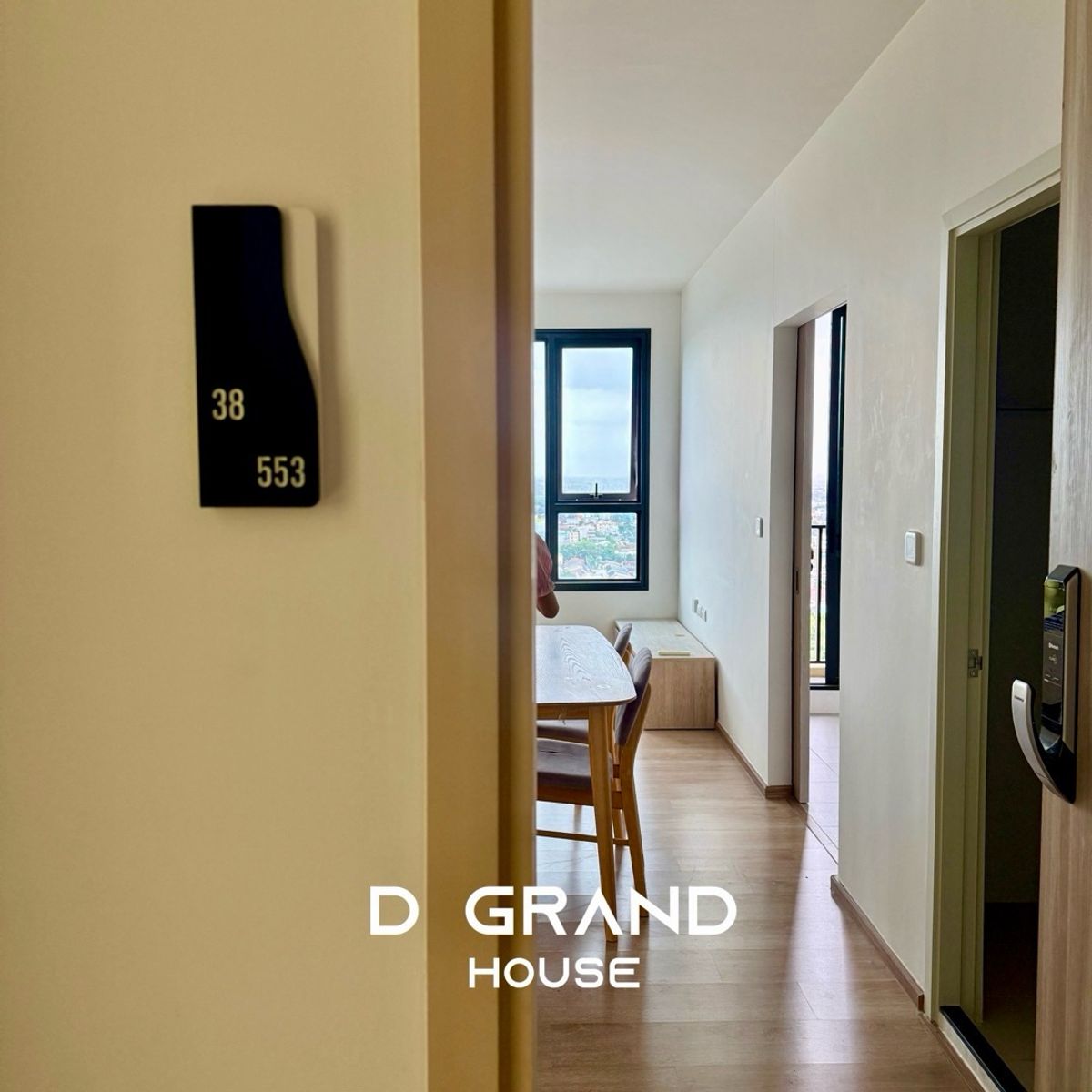 For SaleCondoKasetsart, Ratchayothin : Selling a very good price, 2 bedrooms, city views, corner rooms, new rooms have never been in.