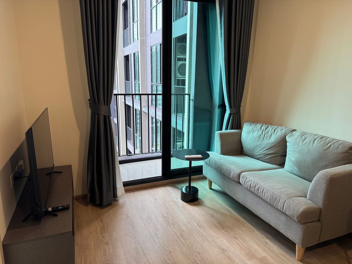 For RentCondoRama9, Petchburi, RCA : Nue District R9 ✨ This room is the best new condo, the new room is first in.