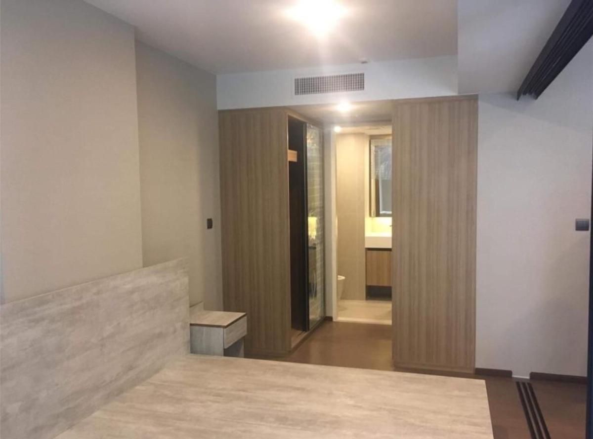 ให้เช่าคอนโดวิทยุ ชิดลม หลังสวน : NVR102 ณ วรา เรสซิเดนซ์, ชั้น 3 ขนาด 44 ตร.ม. 1นอน 27,000 บ. 064-959-8900